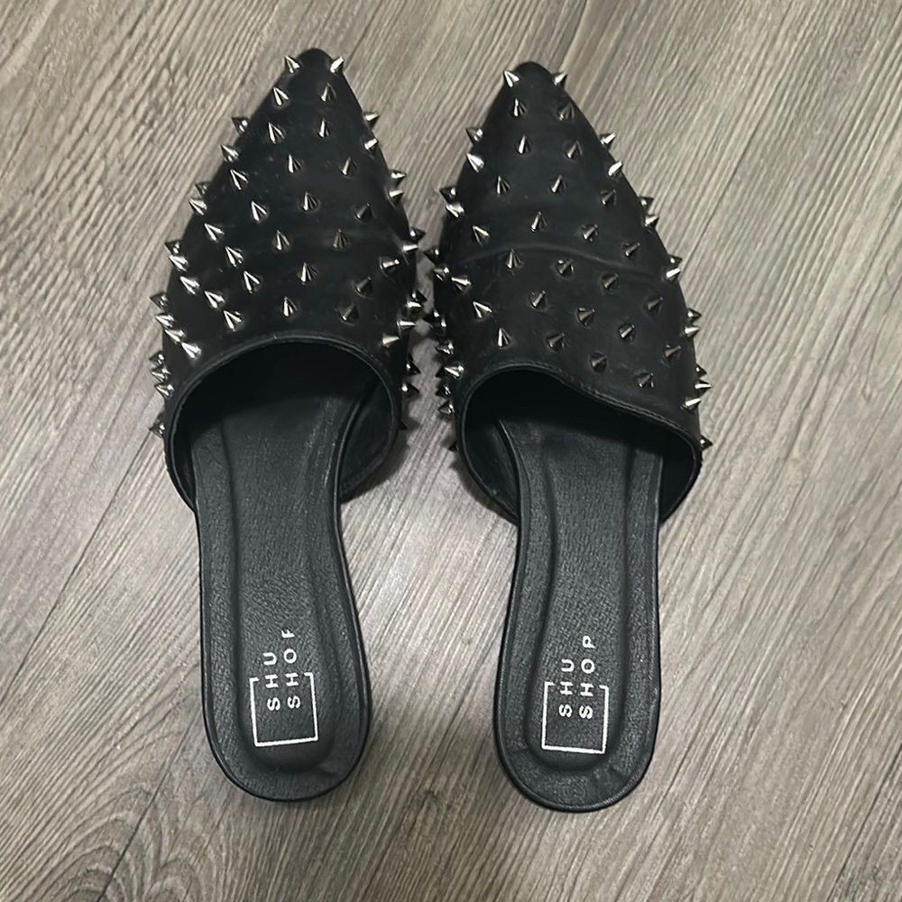 NWOT ShuShop Black Studded Women's Shoes